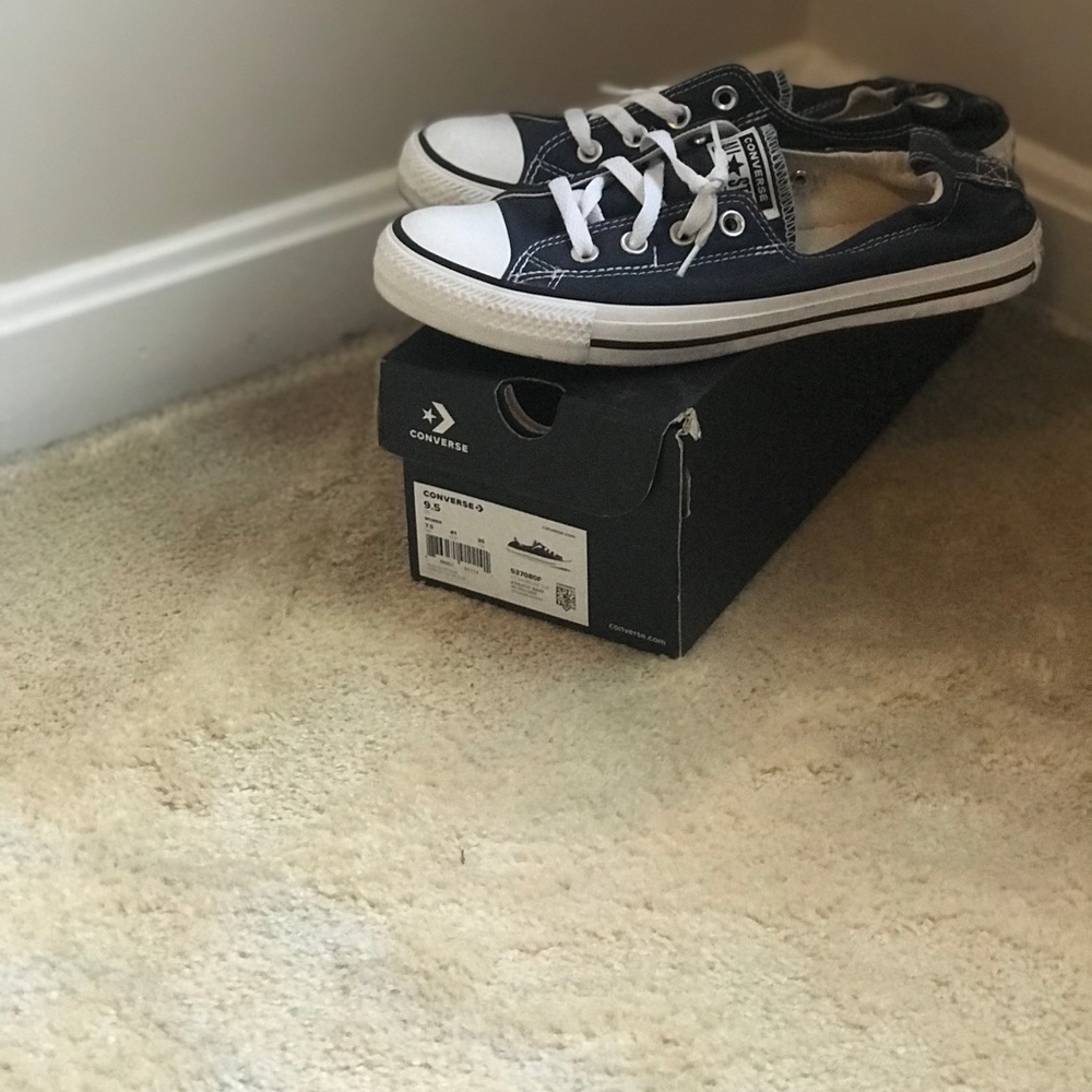 Converse. Blue.